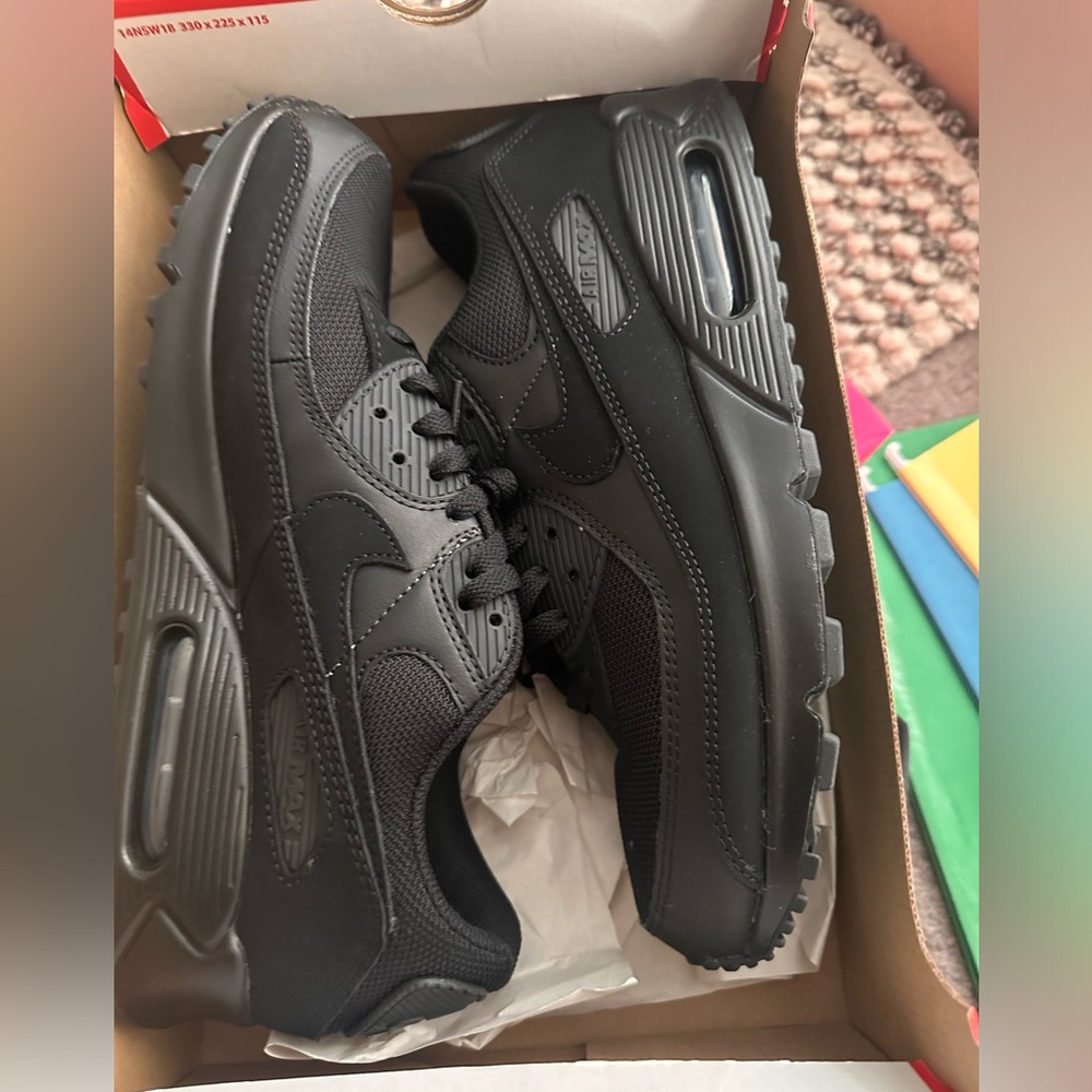 Brand new nike air max 90, men’s